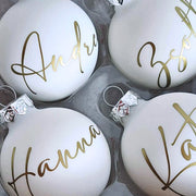 Karácsonyi gömbök - Névre szóló - 6 cm - Fehér