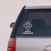 Autós matrica - SAJÁT NÉVVEL KÉRHETŐ - Oliver a fedélzeten